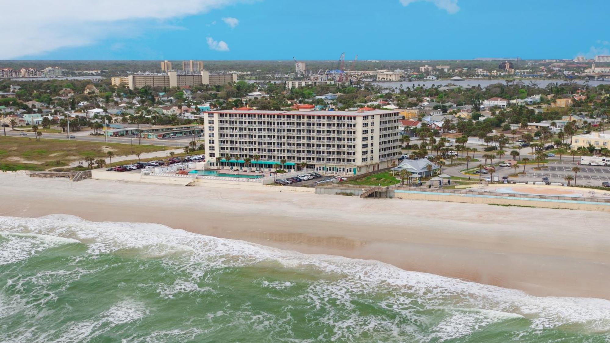 Westgate Harbour Beach Resort Daytona Beach Extérieur photo